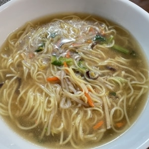 野菜たっぷりあんかけラーメン